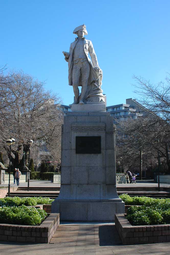 237 - Nueva Zelanda - Christchurch, estatua de James Cook